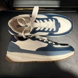 Cushionaire Women’s Blue and White Sneakers.